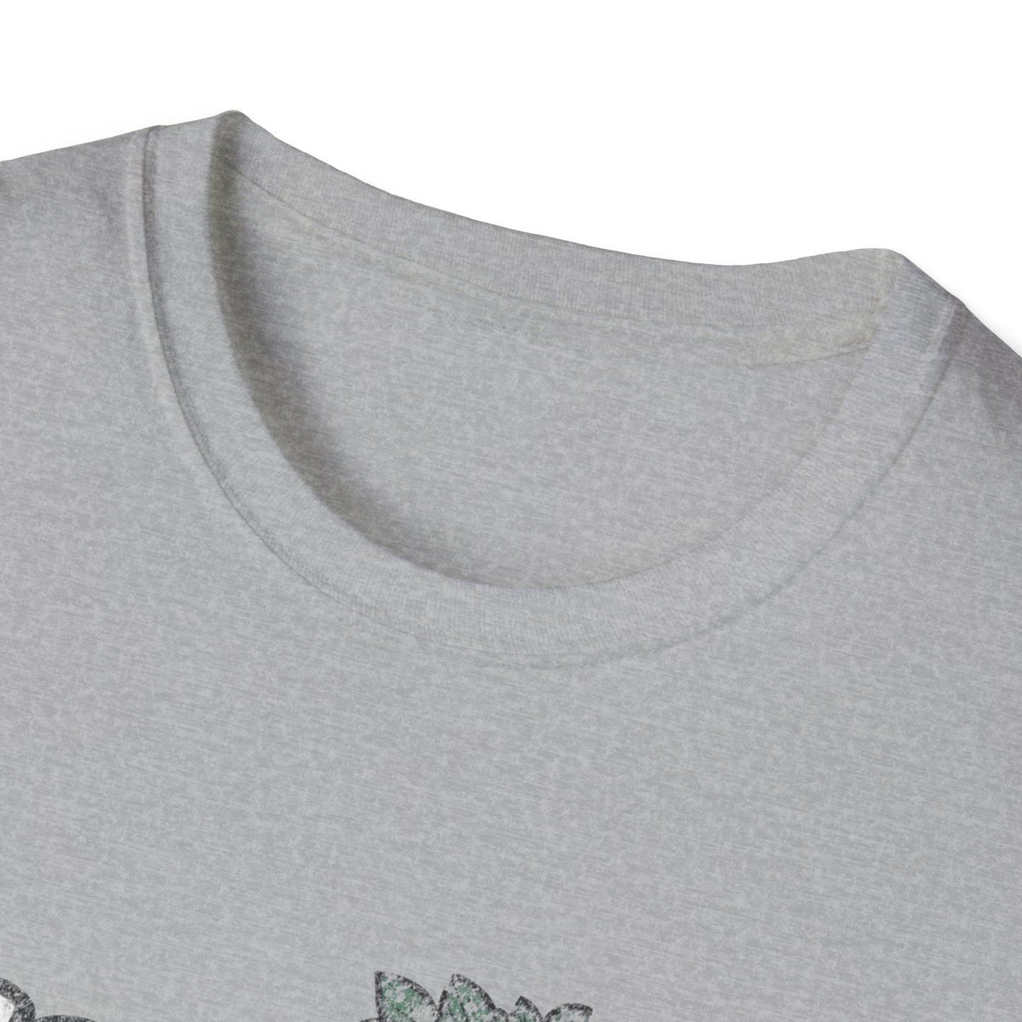 You Can Be A Mess And A Good Mom T-Shirt