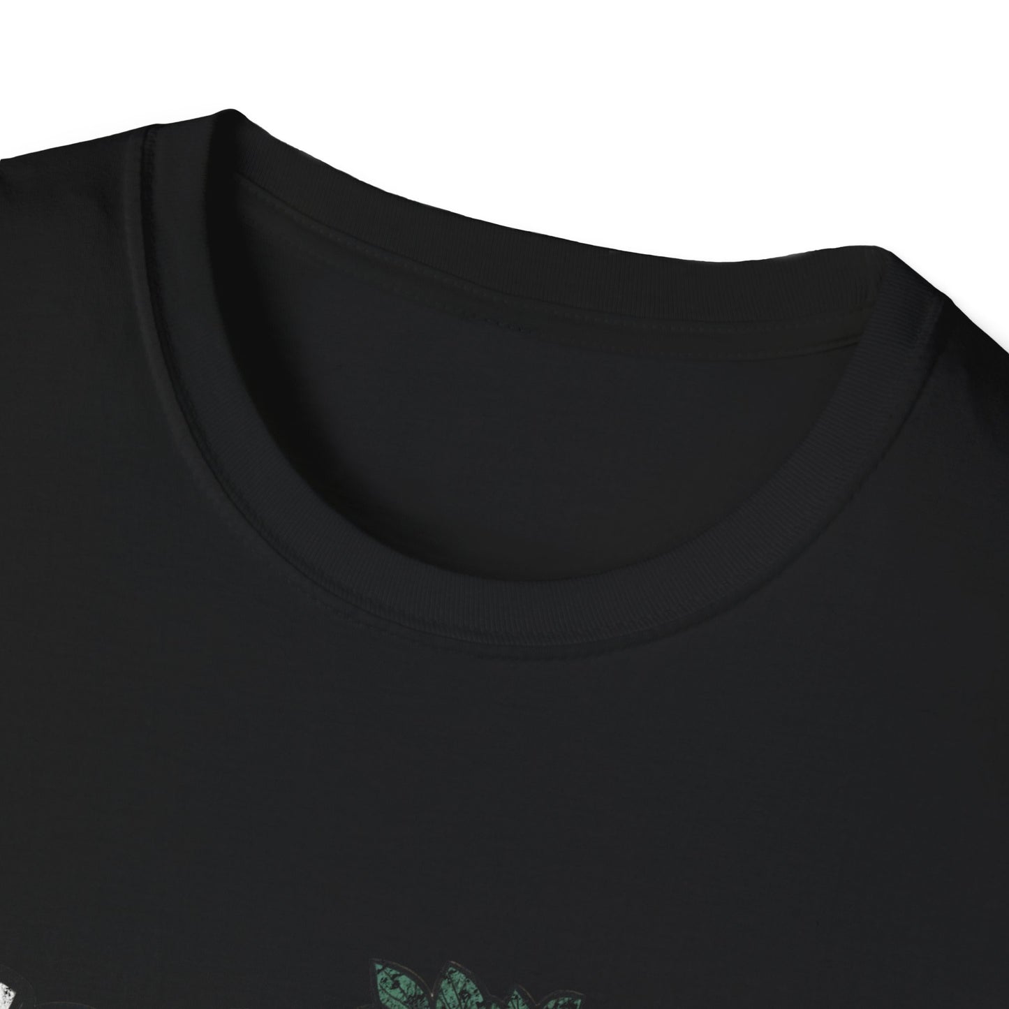 You Can Be A Mess And A Good Mom T-Shirt